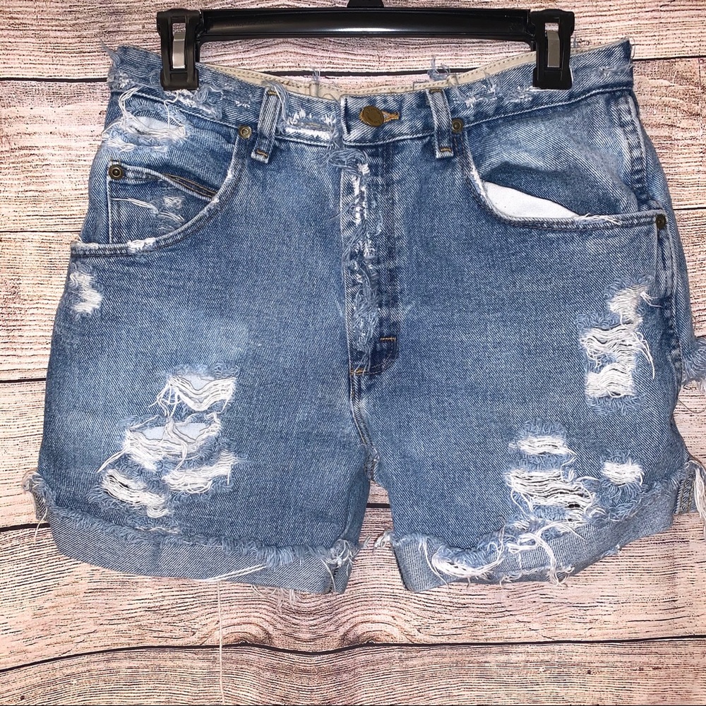 Wrangler | Women’s | Distressed Blue Jean Shorts | Size 31